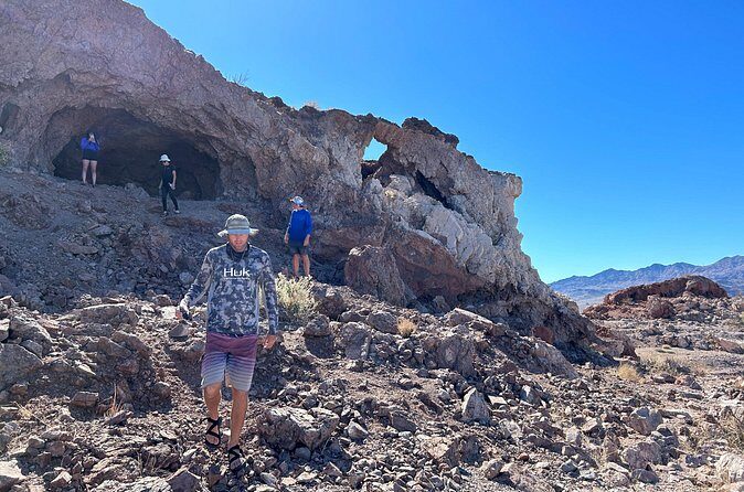 Boulder Islands Tour: Kayak, Paddleboard or Hydrobike Lake Mead - Guides like Ryan and Matt Brown: what good coaching looks like on the water