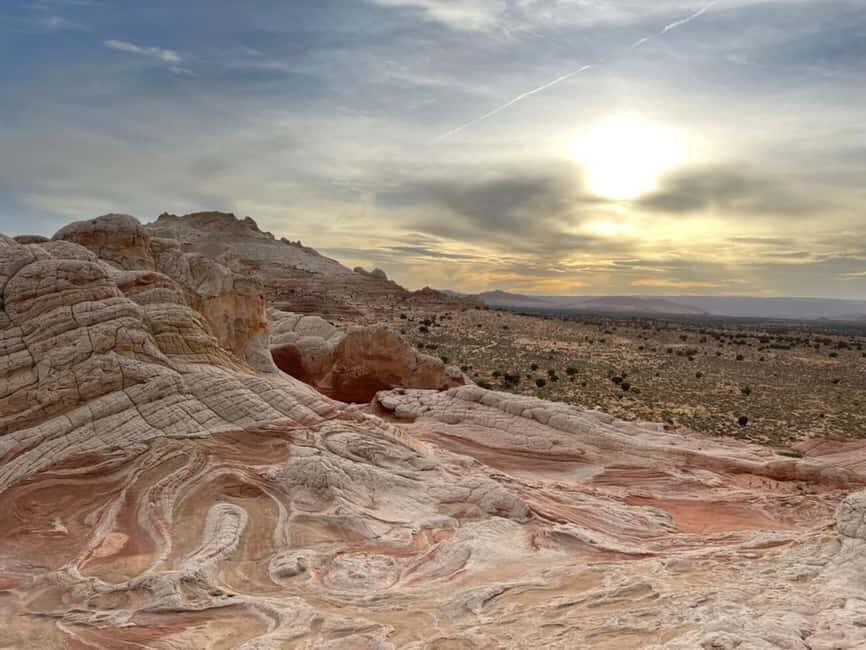 Kanab: White Pocket Rock Formation Small Group Tour - The guides make the difference (and the photos are a clue)