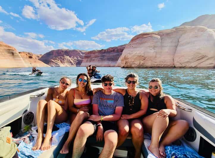 Lake Powell: Antelope Canyon 2-Hour Photo Boat Tour - Wahweap return and the “ask anything” window
