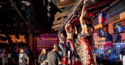 Las Vegas: Country Bar Crawl by Party Bus w/ Mixed Drinks - Check-in, wristbands, and the rules that keep the night moving