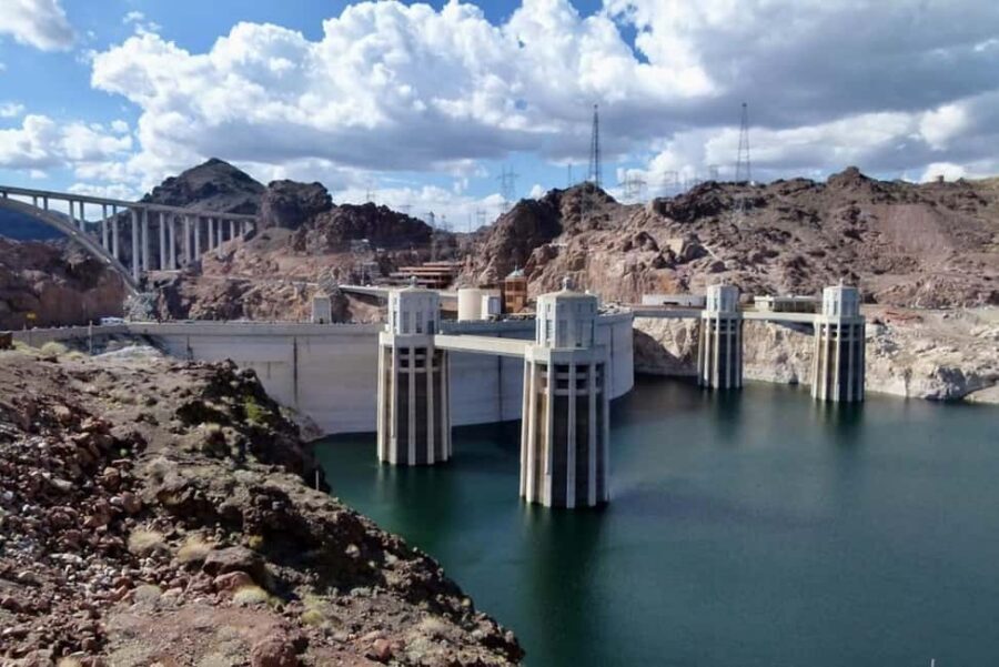 Las Vegas: Small Group Hoover Dam, Power Plant & Bridge Tour - The ride out of Las Vegas: Boulder City, Black Canyon, and quick photo hits
