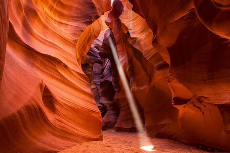 Page: Upper Antelope Canyon Walking Tour with Local Guide - Walking Through the Canyon: How the Route Feels in Practice