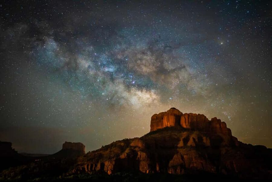 Sedona Night Hike and Stargazing Tour - Sedona after dark: Doe Mountain, sunset glow, and the shift to starry sky