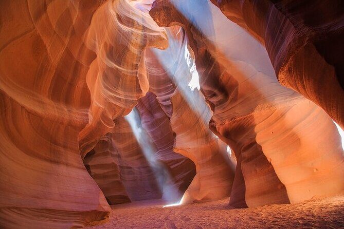 Upper Antelope Slot Canyon Guided Tour - Meeting in Page: The Start Point and the Pace